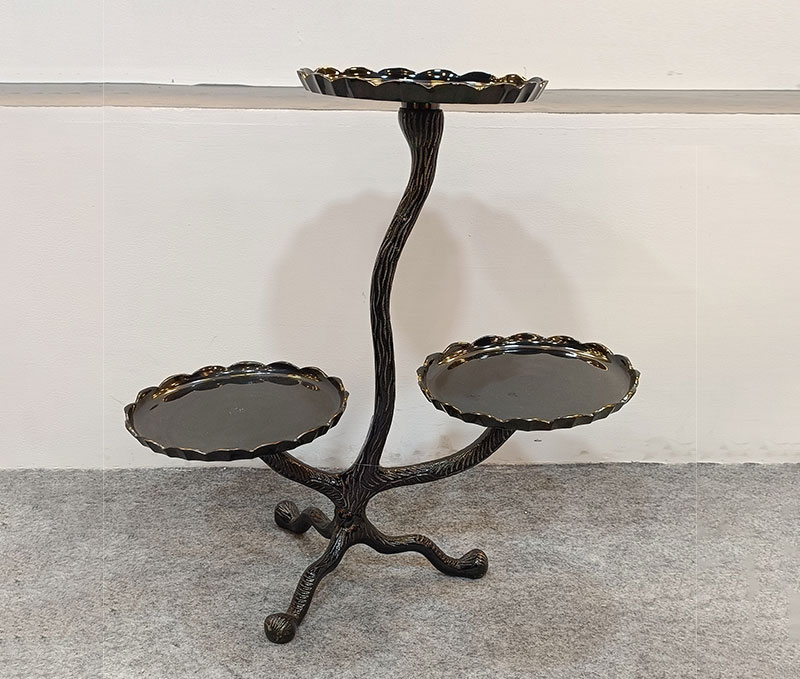 <span style="margin: 0px 0px 5px 0px; font-weight: 600; color:#81655d;">Item #: 391</span><br />Cup Cake Stand